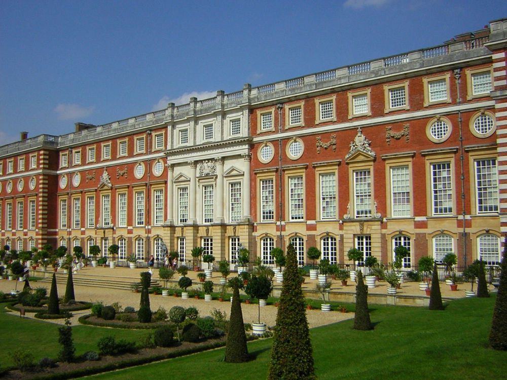 hc garden back