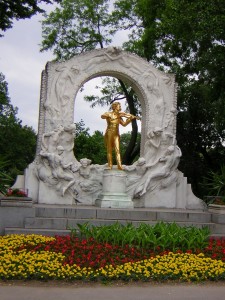 Strauss